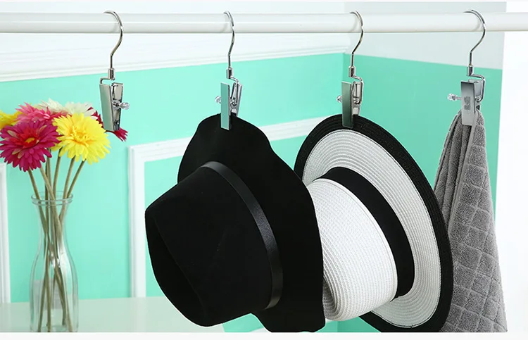 3296908080_386875979