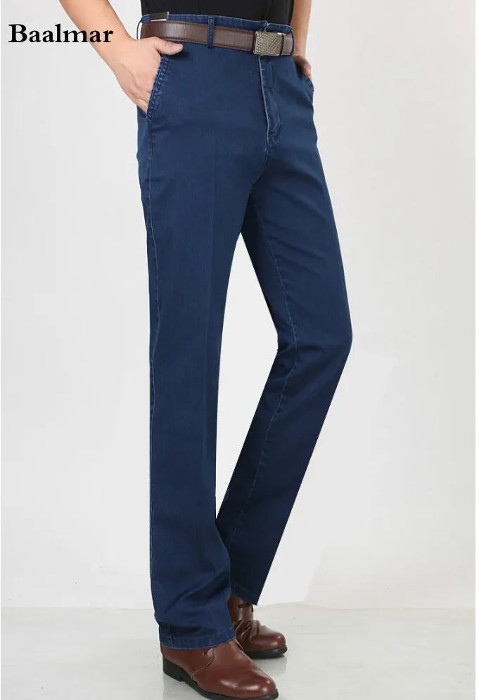 

Spring and Autumn 2017 New Dark Jeans of Man Cotton Fashion Straight Pants Men Denim Trousers Mid-Waist ncIrease code 30-40