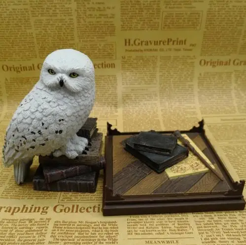 

Harry Potter Magic Creature Home Rasing Pet Messenger Hagrid Hedwig 6-inch doll Action Figure Statue Opp Bag Pack Model S155