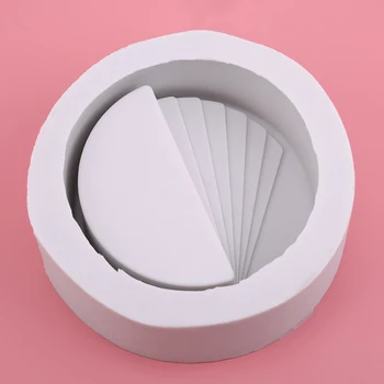 

Creative Rotating Step Styling Kitchen Baking Mold 3D DIY Cake Chocolate Candy Aromatherapy Clay Hand Mold