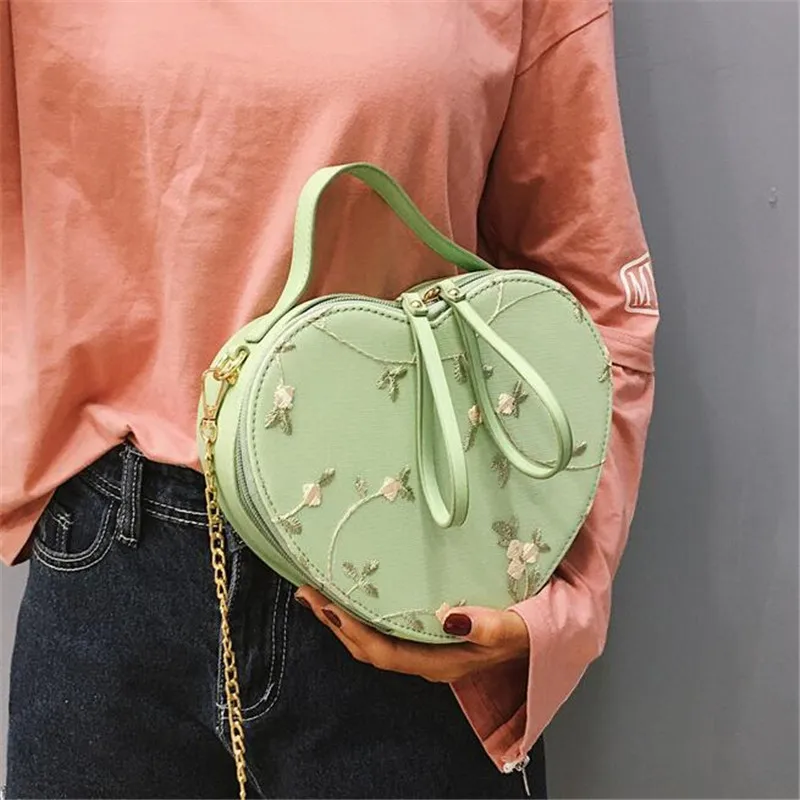 

Embroidered Lace Flower Flap Bag 2019 New Fashion Designer Handbag PU Leather Chain Shoulder Crossbody Bag Women Top-Handle Bag