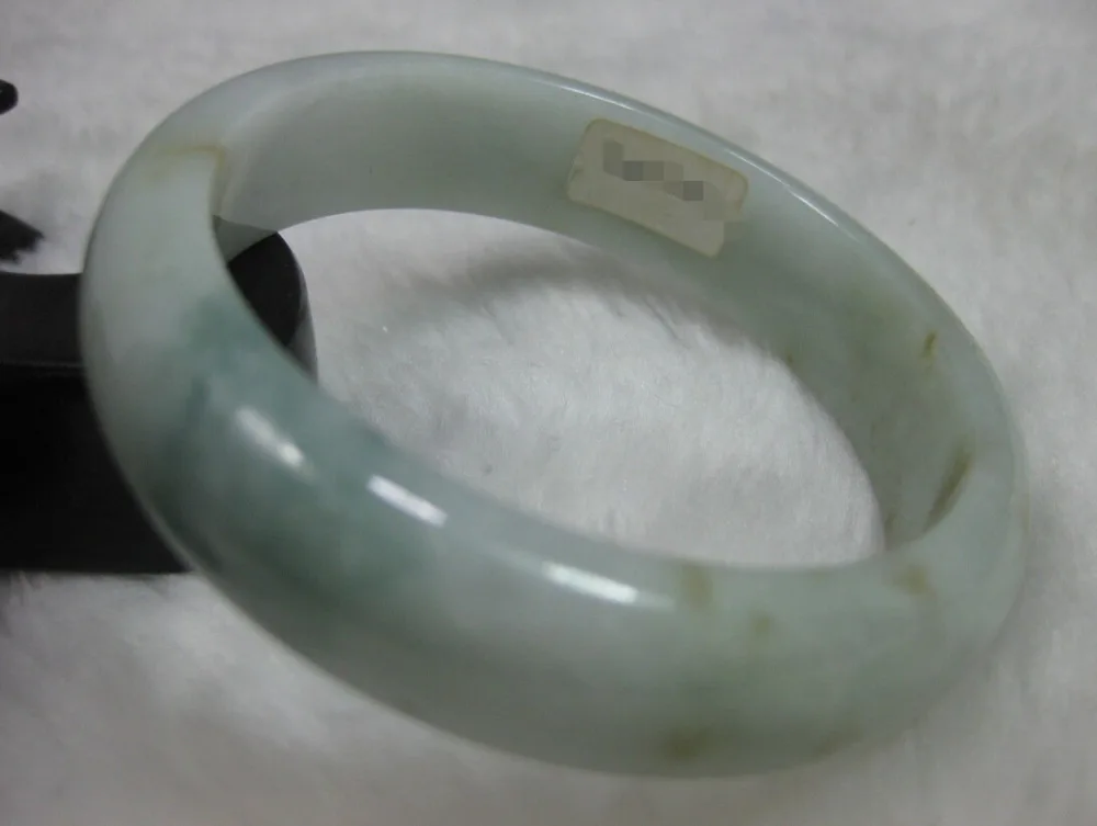 

2342 NATURE GRADE "A "BEAUTIFUL GREEN JADE JADEITE BRACELET BANGLE