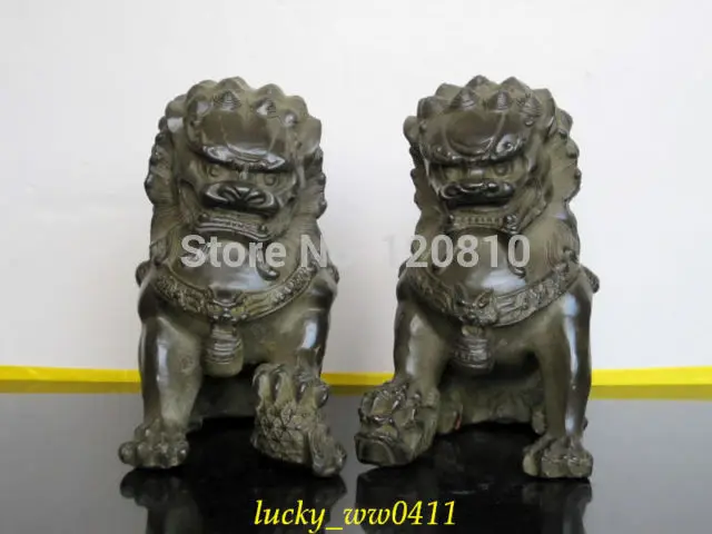 

A pair Ancient Chinese Lion bronze statues
