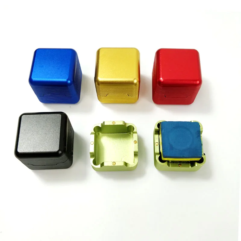 

2pcs/lot Aluminum Portable Mini Square shape Magnetic Billiards Pool chalk Holder Box Multi-color snooker Chalks Carrier