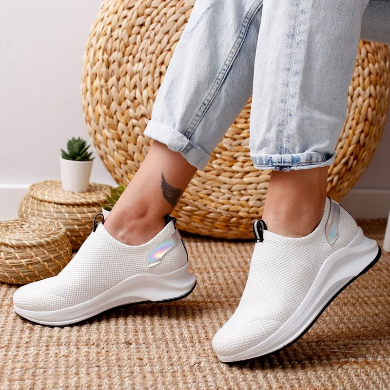 

MoneRffi Womens Casual Non-slip Shoes Sneakers Female Vulcanize Flats Zapatos De Mujer Sneakers Soft Comfortable Shallow Shoes