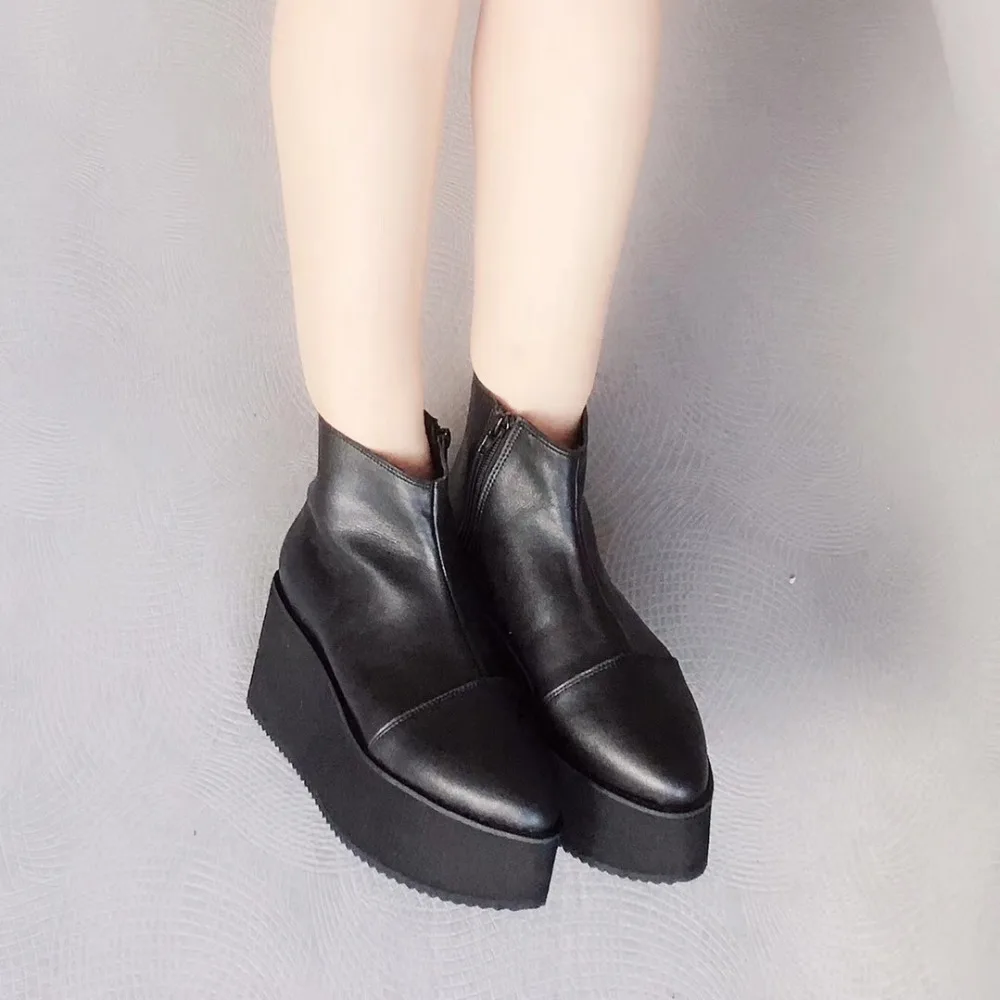 

Women's Black PU Leather High Platform Zip Lolita Ankle Boots Pointed Toe Lolita Short Boots