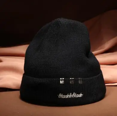 black Зимняя вязаная шапка Skullies Beanies, мужские зимние шапки для женщин, модная шапка, мягкая маска, череп, дешевые шапки Gorros Beanie, шапка - Цвет: black