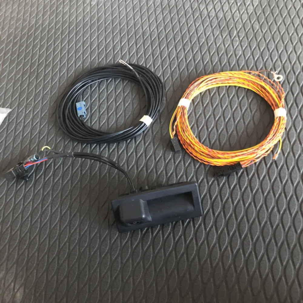 

For VW Tiguan 2016--- reversing camera RVC camera 5NG 827 566