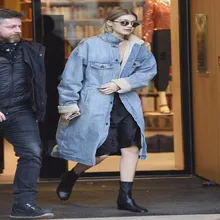 Высококачественная Новая женская зимняя теплая джинсовая куртка из овечьего меха длинная Повседневная Свободная Женская джинсовая куртка модное женское пальто