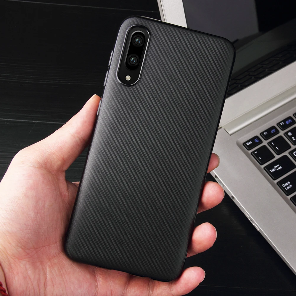 Чехол GKK для Samsung Galaxy A50 мягкий чехол из ТПУ армированный углеродным волокном