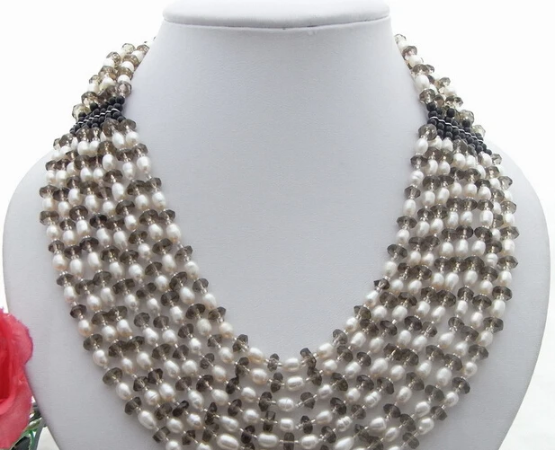

huij 003983 White Pearl&Onyx&Crystal Necklace