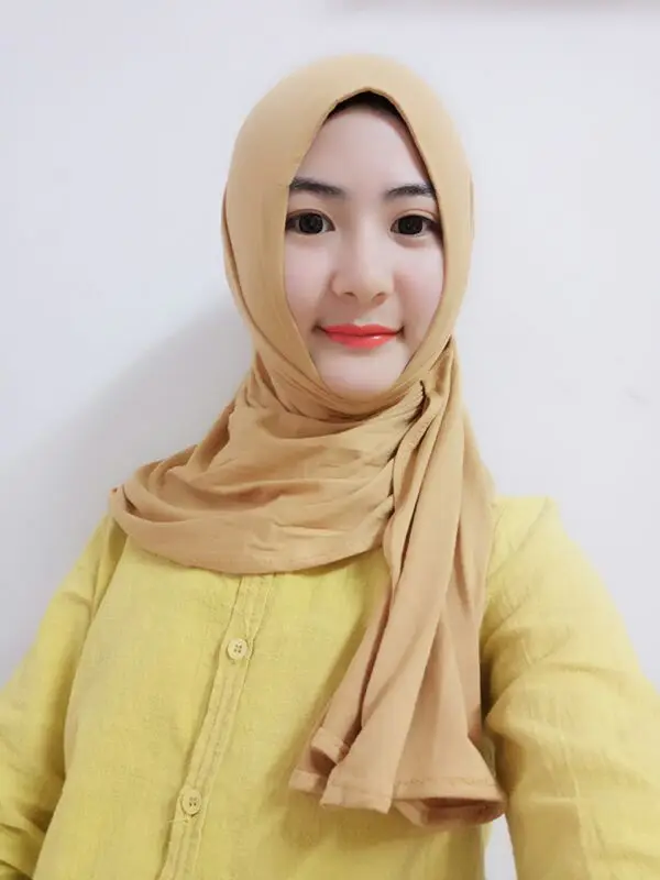 6 (32)