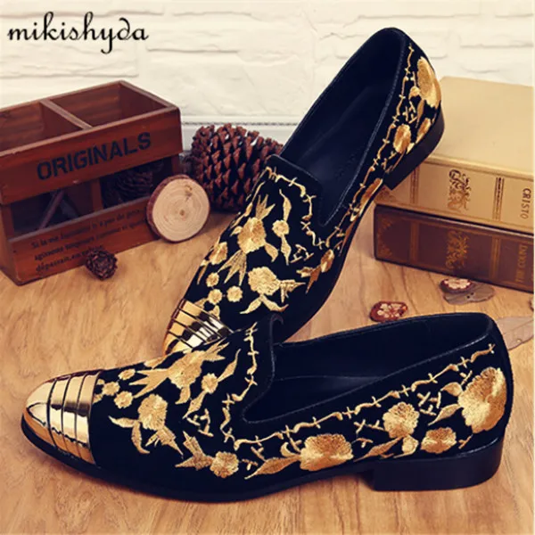 Espadrilles Appartements Mans Casual Personnalisé Or Floral En Daim Plat As Chaussures Embroide Mode Show Vintage Hommes Mocassins rBCWedxo
