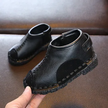 

2018 women's shoes autumn and winter warm boots boys leather casual boots children's waterproof zipper shoes black