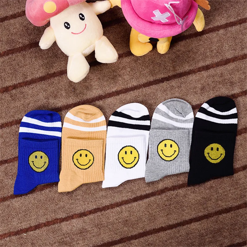 

Summer Women Short Socks Harajuku Korea Japanese Cotton Socks Girl Cartoon Smiley Face Funny Female Sock Calcetines Mujer B0059