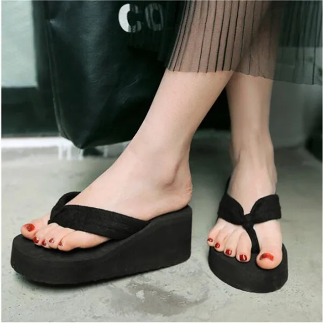 Women Summer Flat Sandals Slipper Flip-Flops Thick Heel Beach Shoes Women Summer Flat Sandals Slipper Flip-Flops Thick Heel Beach Shoes