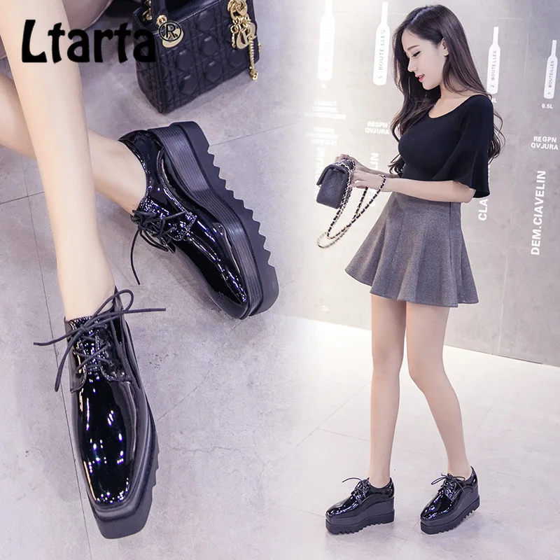 

LTARTA Painted Skin Pine Cake Shoes Women's Thick Bottom Summer Series With Square Head Deep Mouth Slope Shoes Leisure HZB-588
