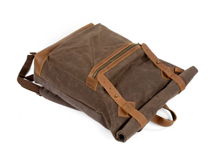 VORDERE AUSSTELLUNG des Woosir Waterpro Vintage-Rucksacks aus gewachstem Canvas-Leder