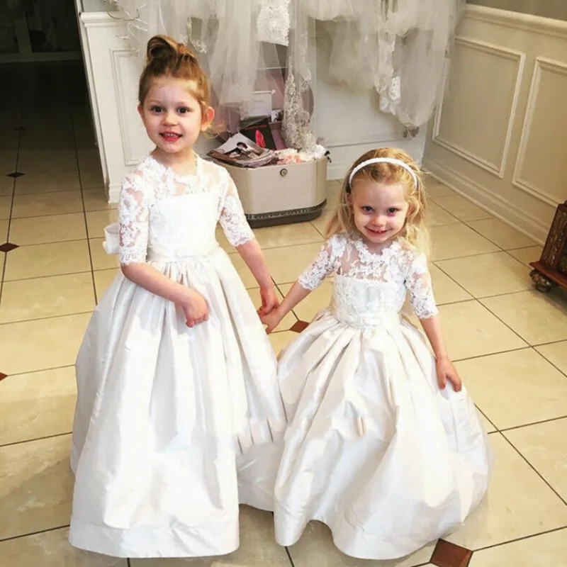 

Fashion Flower Girl Dresses Satin Half Sleeve Lace Applique Princess Bow decoration Holy Communion Prom Party Dresses