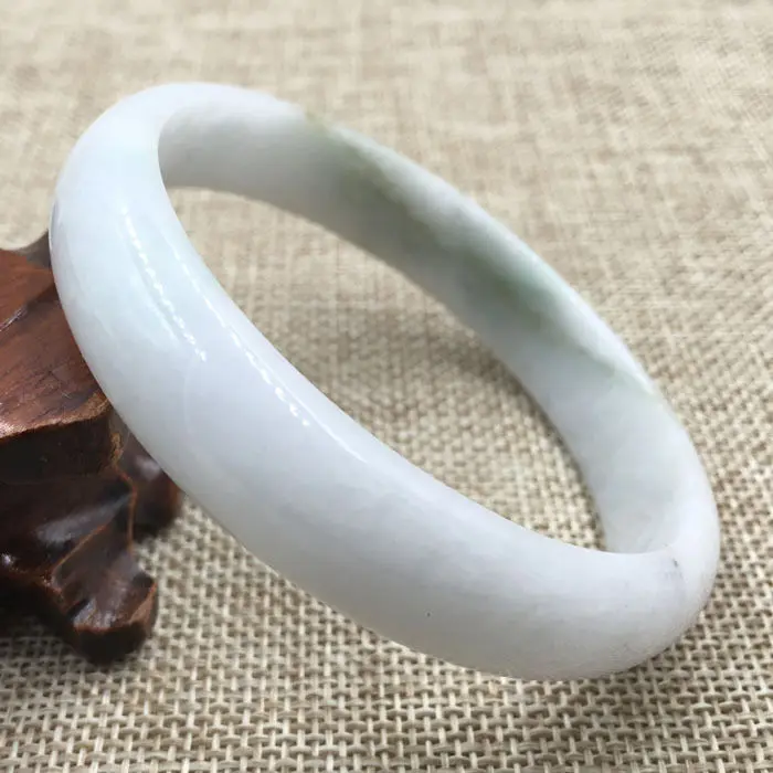 

A-511 Vintage Certified Grade A Natural Green Jadeite Jade Bracelet Bangle 64mm