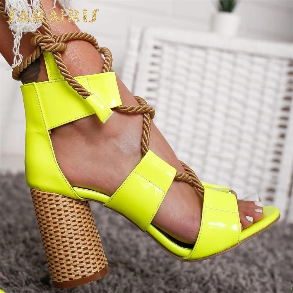 

Sarairis New INS Hot Straw Heels Patent Pu Sandals Women 2019 Summer Large Size 35-43 Bright Women High Heels Shoes Woman