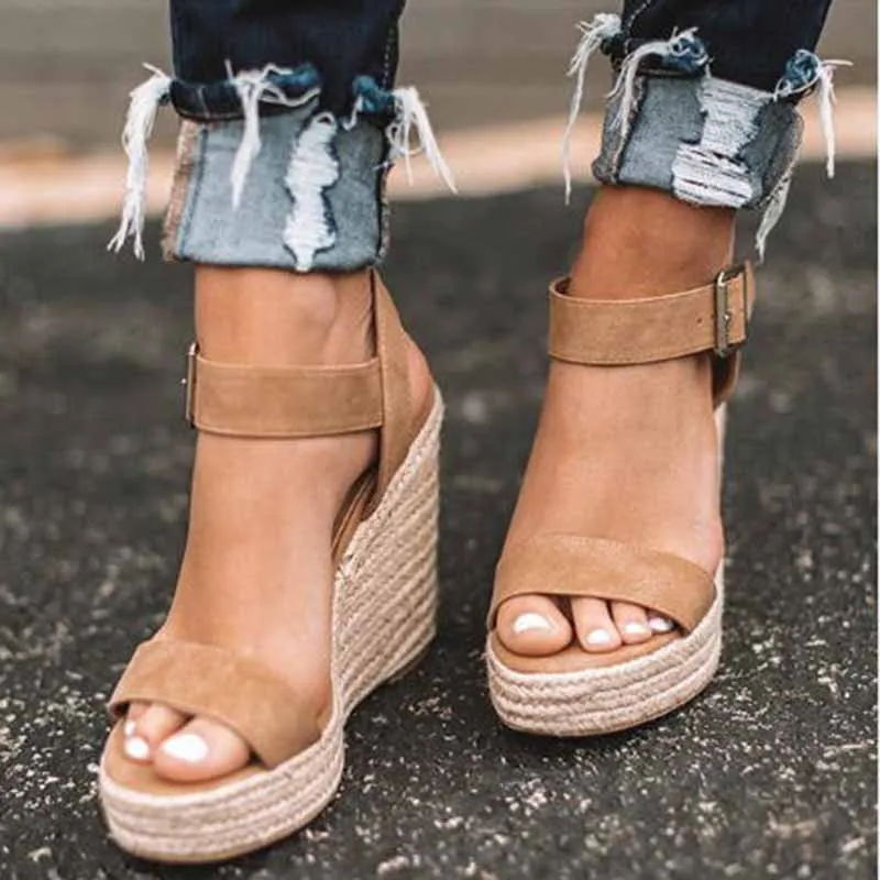 

Laamei Summer Ultra High Wedges Heel Sandals Fashion Open Toe Platform Elevator Women Sandals Shoes Plus Size Pumps 2019