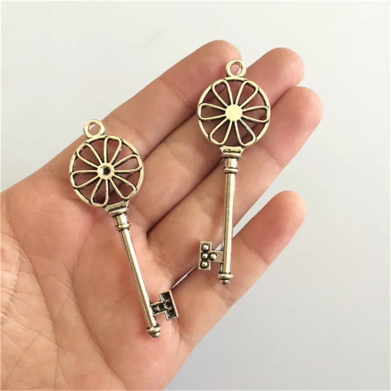 10pcs T586 Size 65x23mm Key Pendant Sunflower Key Charms Antique Alloy Jewelry Finding Key Accessories