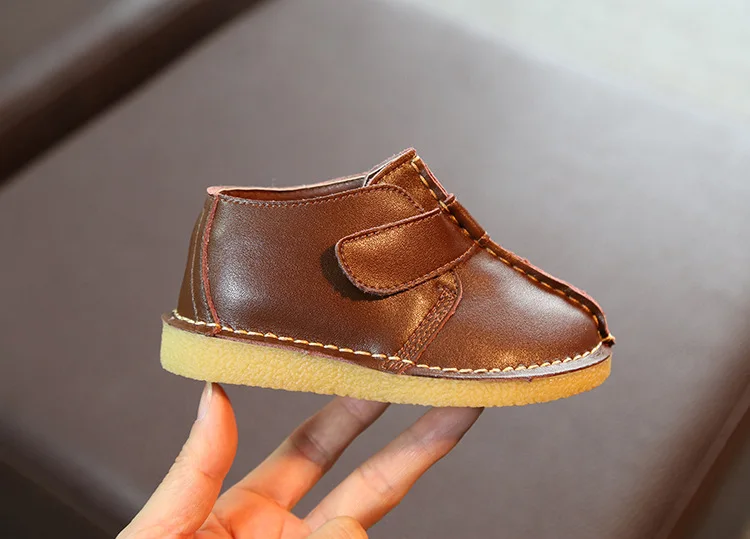 Sapatos de Couro Sapatos de Bebê Macio das Meninas Sapatos da Moda Novas Crianças Sapatos Casuais Menino Pequeno Fundo Princesa 2019 5 casuais sapatos de bebê menino pequeno fundo
