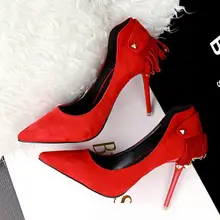Western Fashion Red Bottom High Heels Ladies Shoes 2017 Sexy Pointed Toe Stilettos Women Pumps Tassle Rivet Heels Party Shoes