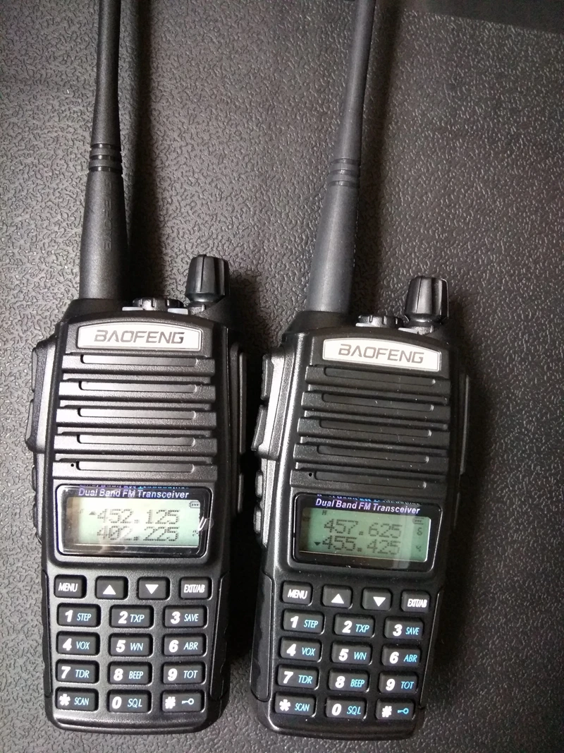 Baofeng UV-82 рация 3800 мАч батарея+ настольное зарядное устройство двухдиапазонный 136-174 МГц 400-520 МГц 5 Вт Baofeng UV-82 радиоприемник