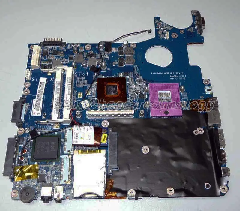 محمول لوحة أم لأجهزة توشيبا الأقمار الصناعية P300 P350 DABL5MMB6E0 PM45 DDR2 المتكاملة بطاقة جرافيكس 100% اختبار بالكامل