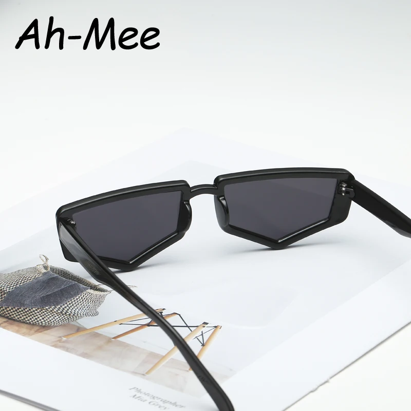 Vintage Rectangle Sunglasses Women Brand Designer Sun Glasses Ladies Retro Small Frame Eyeglasses Polygon Red Black Shades UV400