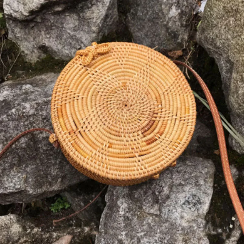 jewelry box Circle Rattan bag bali Beach baobao women Bohemian Handbags Summer 2017 Vintage Handmade Crossbody leather shoulder