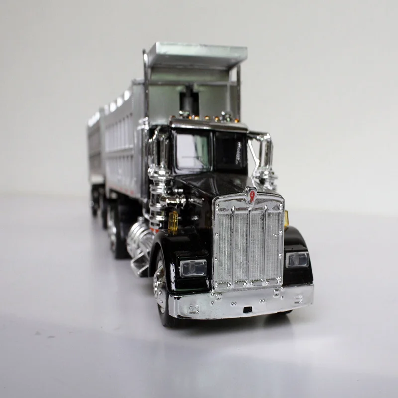 Модель грузовика Kensworth 1/43 имитирующая модель с длинными головками из сплава| |