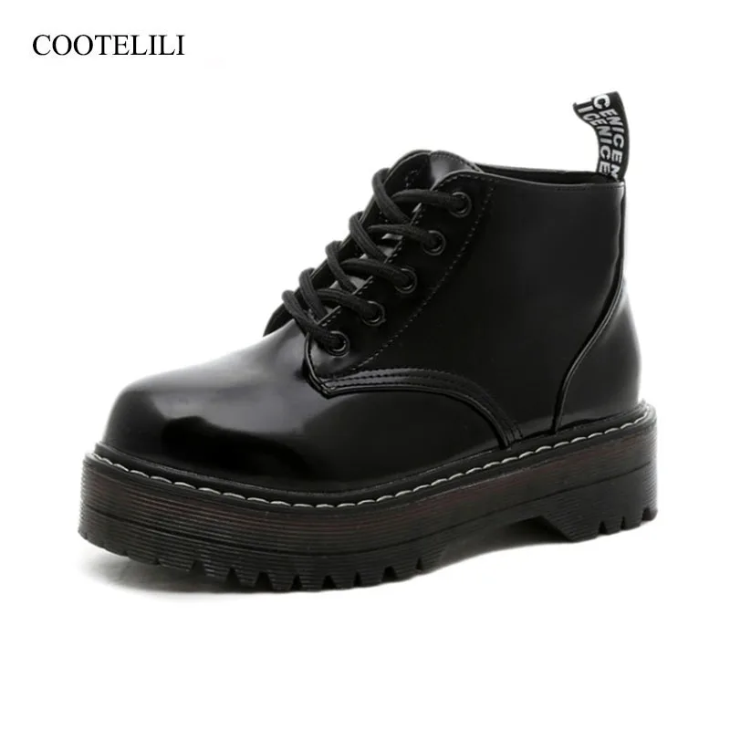 Meilleur COOTELILI Plus La Taille Plate Forme Bottes En Cuir Verni Chaussures Femmes Automne Hiver Cheville Bottes Pour Femmes Gladiateur Chaussures Dames 35 40