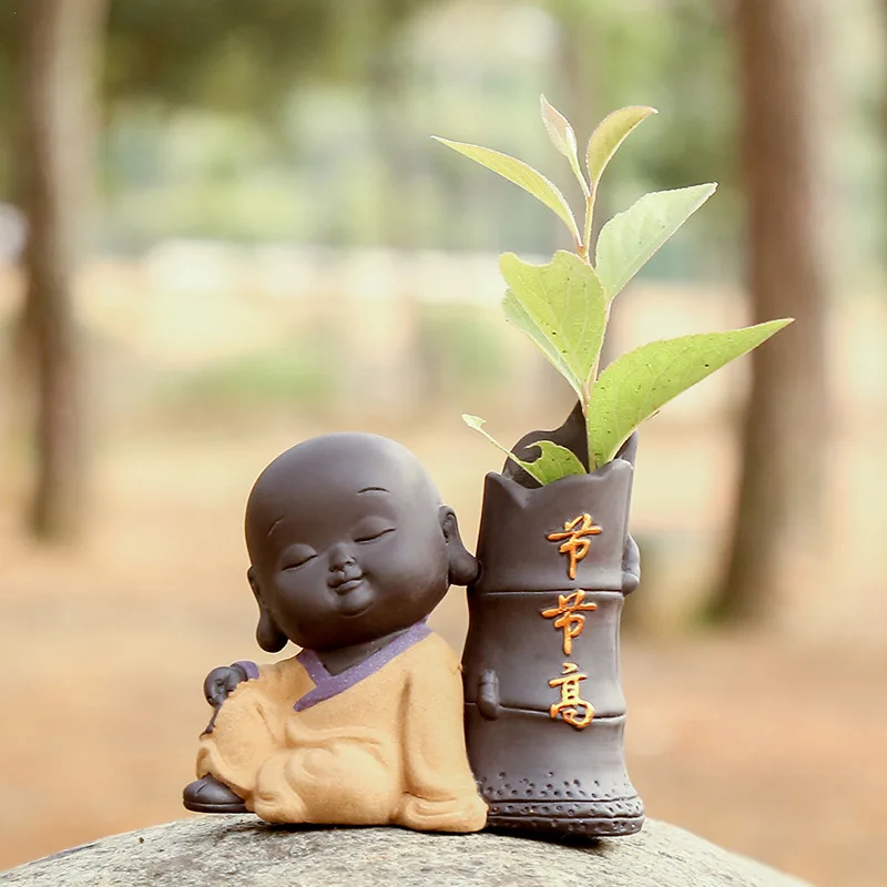 Милый маленький монах Фиолетовый Глиняный чай ПЭТ домашний декор Мини вода посадка цветка ваза - Цвет: Yellow jiejie