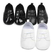 Обувь для малышей из искусственной кожи; детские мокасины; однотонные повседневные кроссовки; детская обувь; сезон осень-весна; обувь для новорожденных мальчиков и девочек 0-18 месяцев