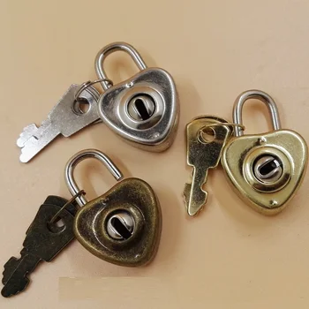 

500pcs Metal Heart Shape Key Lock Antique Style Mini Archaize Padlocks with key Valentine's Day Gift wen6514