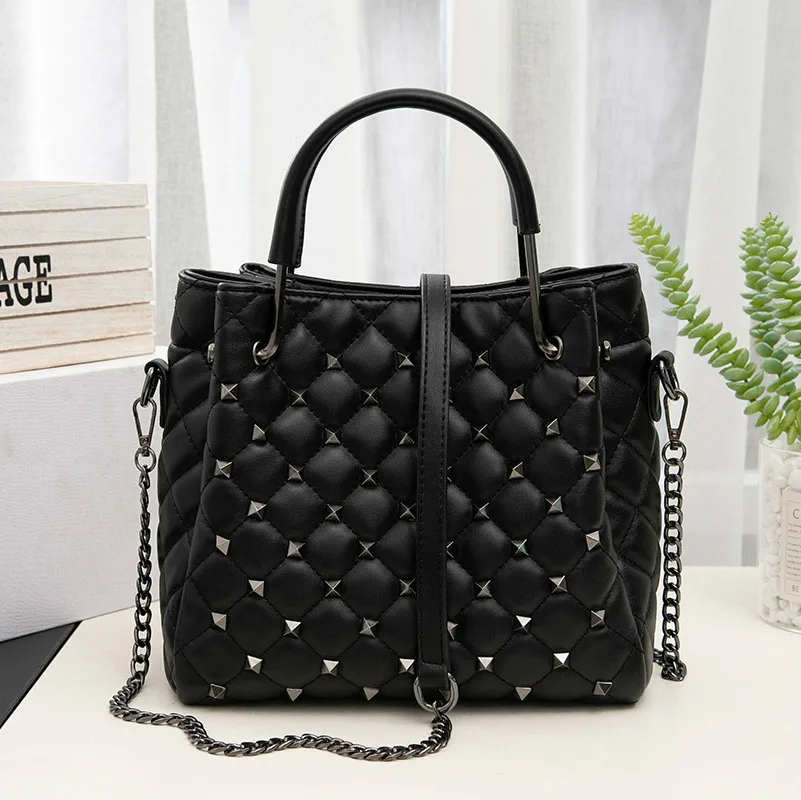 

2018 Women Messenger Bags Ladies Crossbody Clutch Soft Leather Handbag Shoulder Bag Big Tote Gift Bolsa Feminina channels gg bag