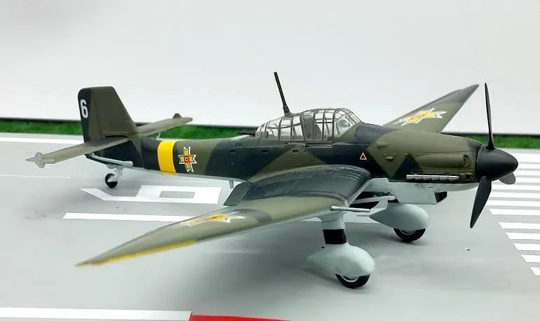 1: 72 Трубач Второй мировой войны Ju Junkers 87 Stuka модель бомбардировщика статическая Коллекция Модель 36389