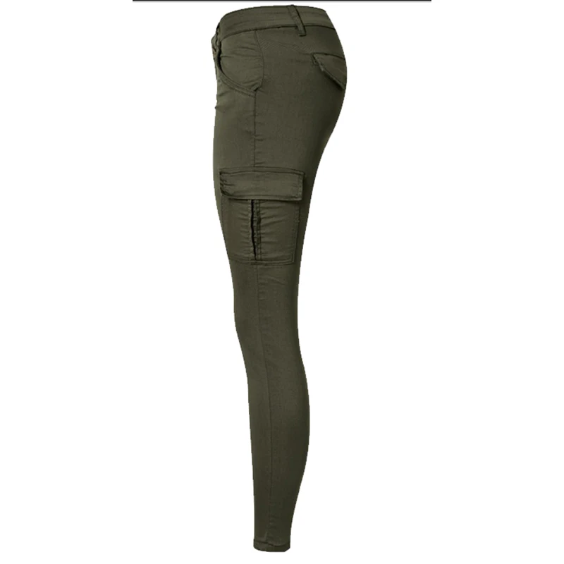 green jeans with pockets