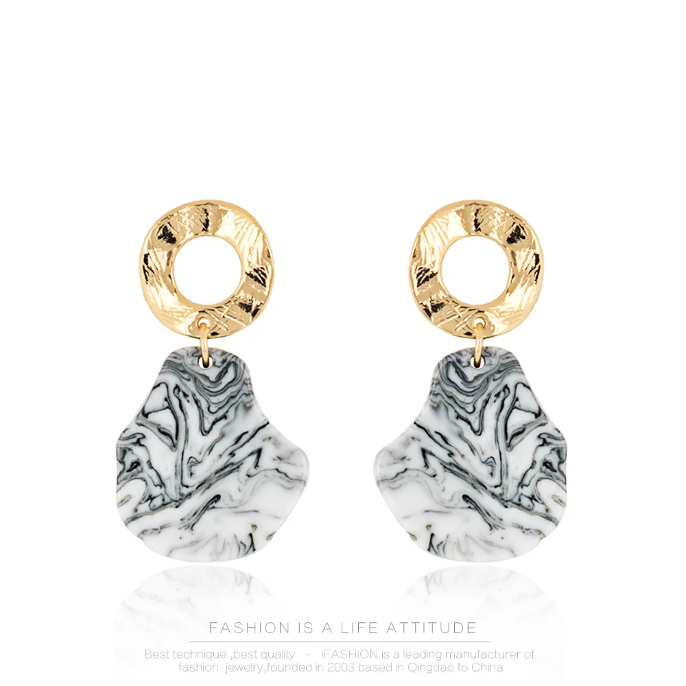 

Fashion Jewelry Silver/Alloy/Acrylic Women Earrings Allergy Free Earrings Korean Style Wedding Party Gifts