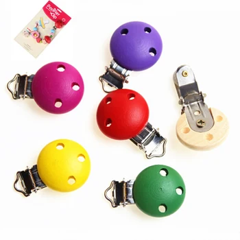 

Child Nipple Funny Pacifier Holder Random Mixed Color Wooden Baby Pacifier Clips Holders Cute Pacifier Clasps 5pcs/lot