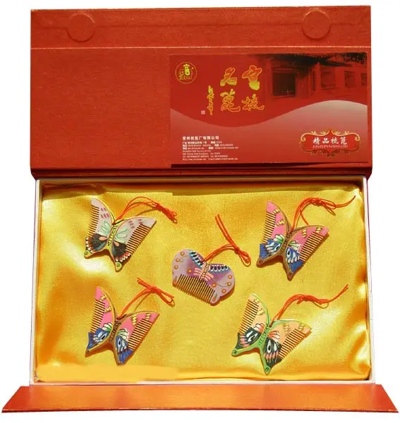 

2019 Guaranteed 100% Chinese Characteristics gift high grade boxwood comb butterfly group business gift-hudie fengfei lihe