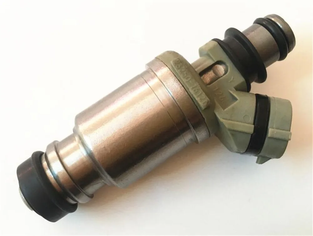 

4pcs / Lot Original Fuel Injectors 23250-16120 23209-16120 Fuel Injection Parts for Toyota
