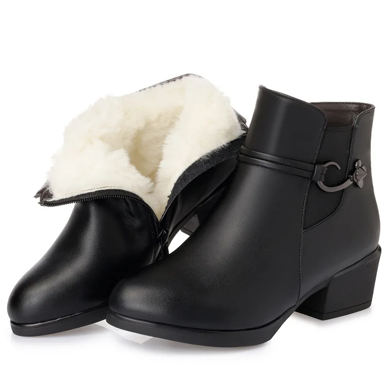 

2018 Plus Size Winter Plus Velvet & Wool Snow Boots Women Boots Warm Comfort Real Leather Boots Thick Heel Non-slip Ankle Boots