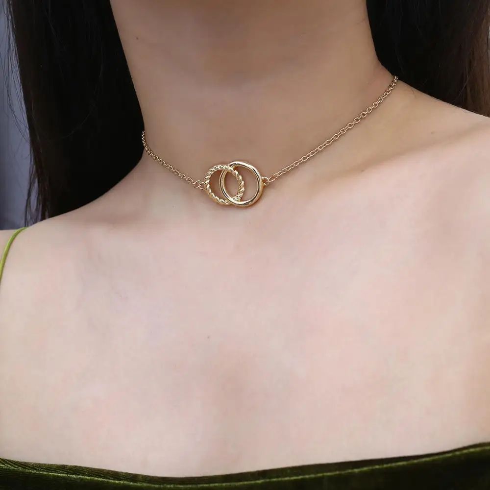 

Trendy Double Necklaces for Girls Interlocking Circles Necklace for Women Personalized Geometric Temperament Necklace