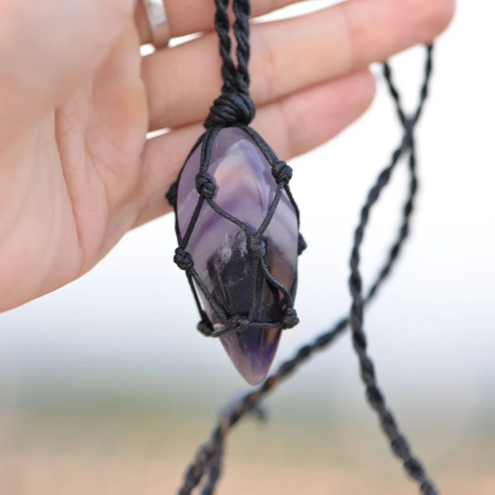 Пеньковый завернутый кристалл ожерелье Amethys натуральный фиолетовый камень кулон бижутерия с макраме 45*28 мм