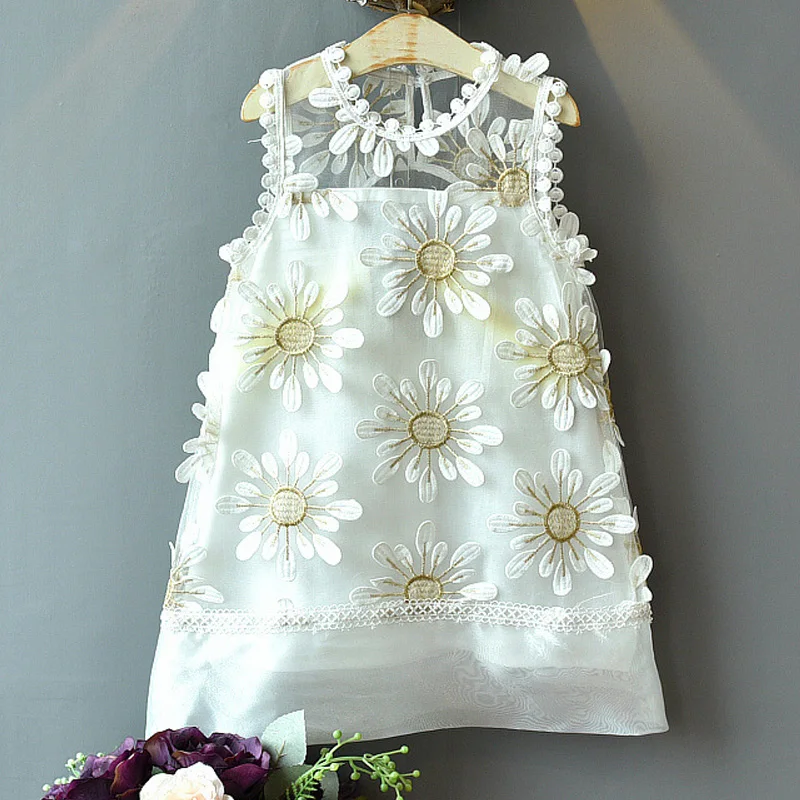 

Girls Dresses 2019 Summer New Children's Wear Girls Sweet Three-Dimensional Love Flowers Mesh Sleeveless Princess Dress