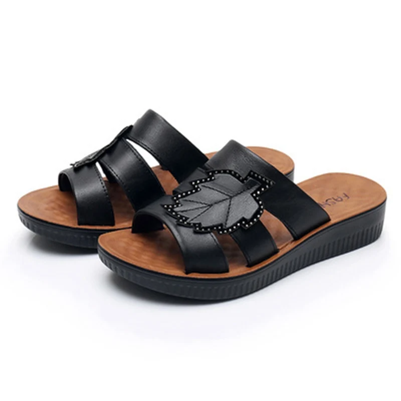 2024 New Summer Woman Sandals Ladies PU Leather Casual Soft Flat Slippers Slip On Comfortable Women Shoes Free shipping